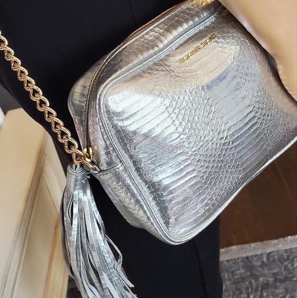 VICTORIA SECRET Crossbody Purse - Picture 11 of 12